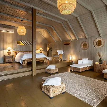 Resort Village 4*