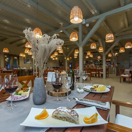 Village 4* Sfântu Gheorghe