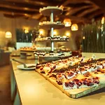 绿色村庄度假酒店 4* 圣格奥尔基