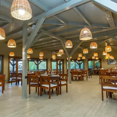 Üdülőközpont Village 4*