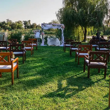 Village Rezort 4*