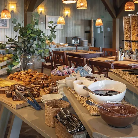 Üdülőközpont Village